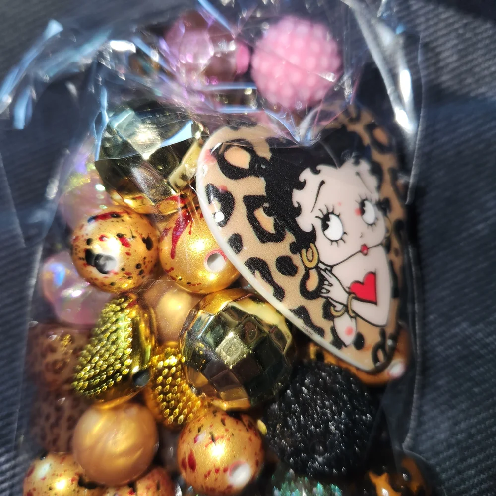 Gold And Pink Beads - Picture 1 of 2